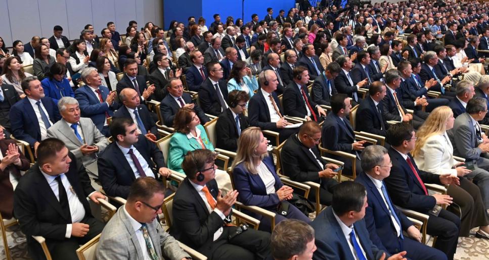 Жаппай цифрландыру және жасанды интеллект ықпалы