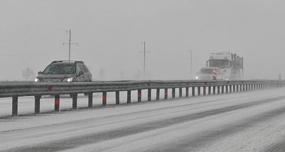 ҚазАвтоЖол төрт облыстың жолдарында туындауы мүмкін қауіп туралы ескертті