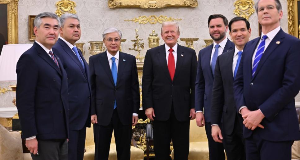 Құны 17 миллиард доллардан асатын келісімдер және көпжоспарлы кеңейтілген стратегиялық серіктестік: Қасым-Жомарт Тоқаев пен Дональд Трамптың Ақ үйдегі кездесуінің нәтижелері