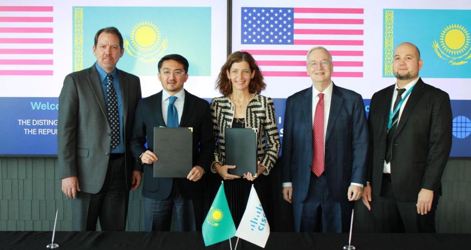 Жасанды интеллект және цифрлық даму министрлігі мен Cisco компаниясы өзара түсіністік туралы меморандумға қол қойды