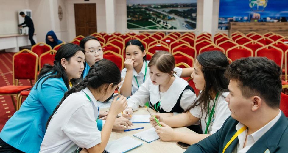 Атырауда жас көшбасшылар форумы басталды