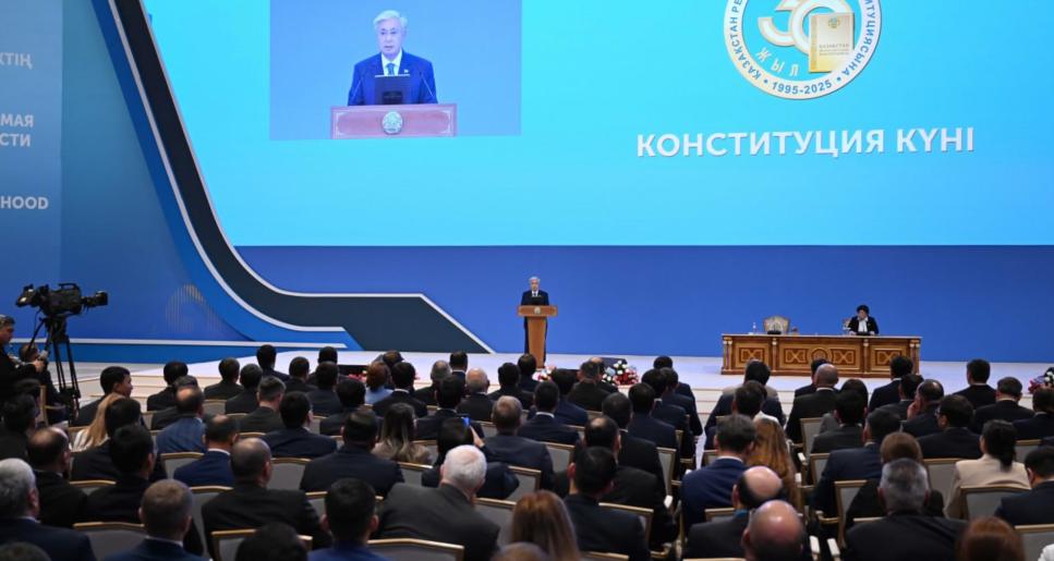 Қазір Қазақстанның барлық аймағында мыңдаған шақырым жол салынып, жөнделуде - Президент