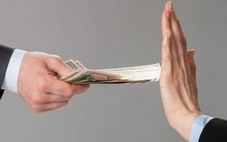 ЕЛДІҢ БЕДЕЛІНЕ КӨЛЕҢКЕ ТҮСІРЕДІ