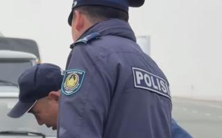 Қолайсыз ауа райында полицейлер жол қауіпсіздігін қамтамасыз етуде