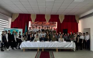 Атырауда «Талап бар жерде тәртіп бар» тақырыбында спортшылар мен оқушылар кездесуі өтті