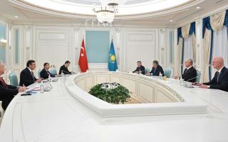 Мемлекет басшысы Түркия Республикасының Вице-президенті Джевдет Йылмазбен кездесті