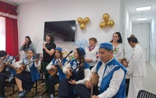 «Довира» бірлестігі балаларға мереке сыйлады