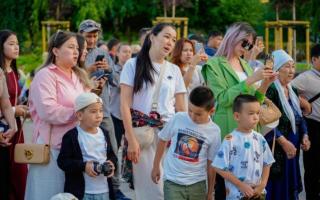 Абайдың 180 жылдығы: Астанада «Домбыра party» кеші өтті