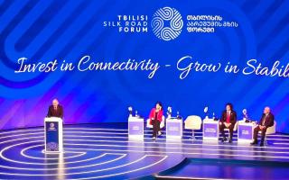 «Жібек жолы» форумында Пашинян Қазақстанның делдалдық рөліне ризашылығын білдірді