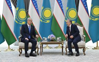 Мемлекет басшысы Өзбекстан Президенті Шавкат Мирзиёевпен келіссөз жүргізді